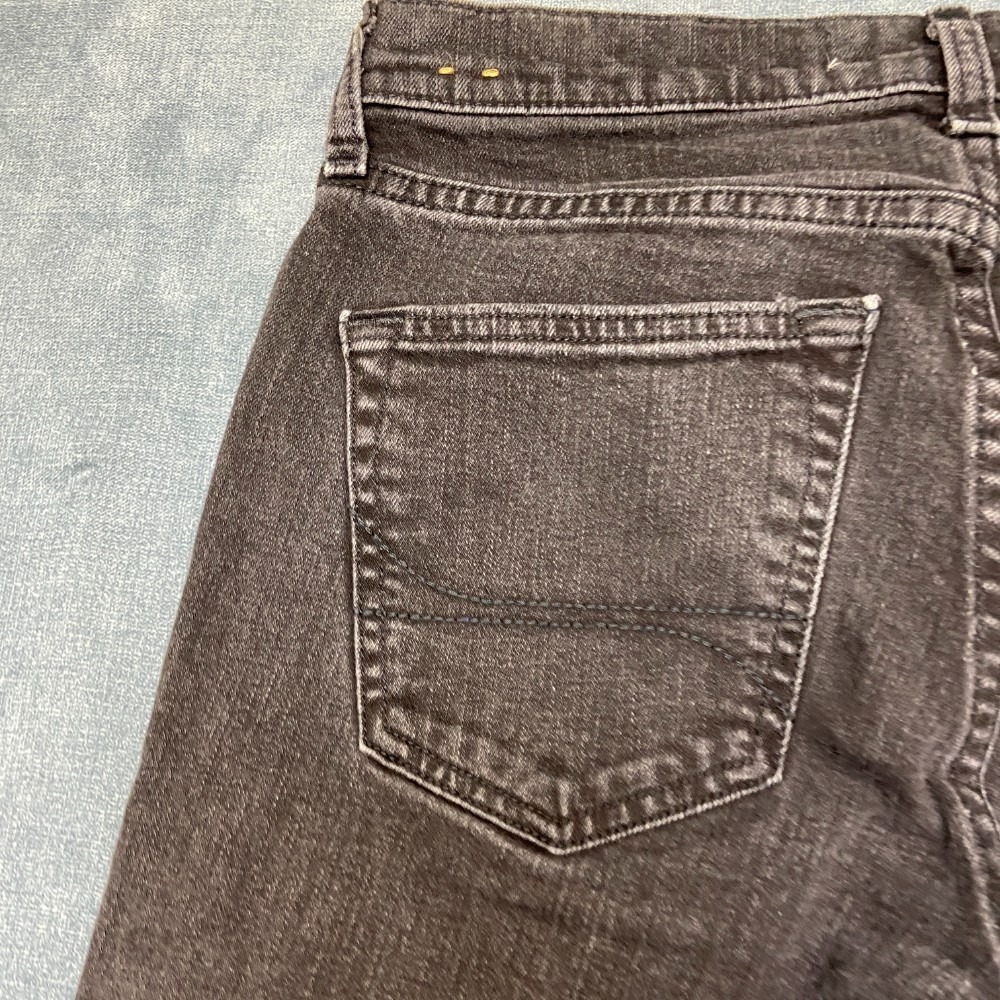 Hollister Super Skinny Jeans Womens 29x32 Black Denim Dark Wash Classic Outdoor - Picture 13 of 13